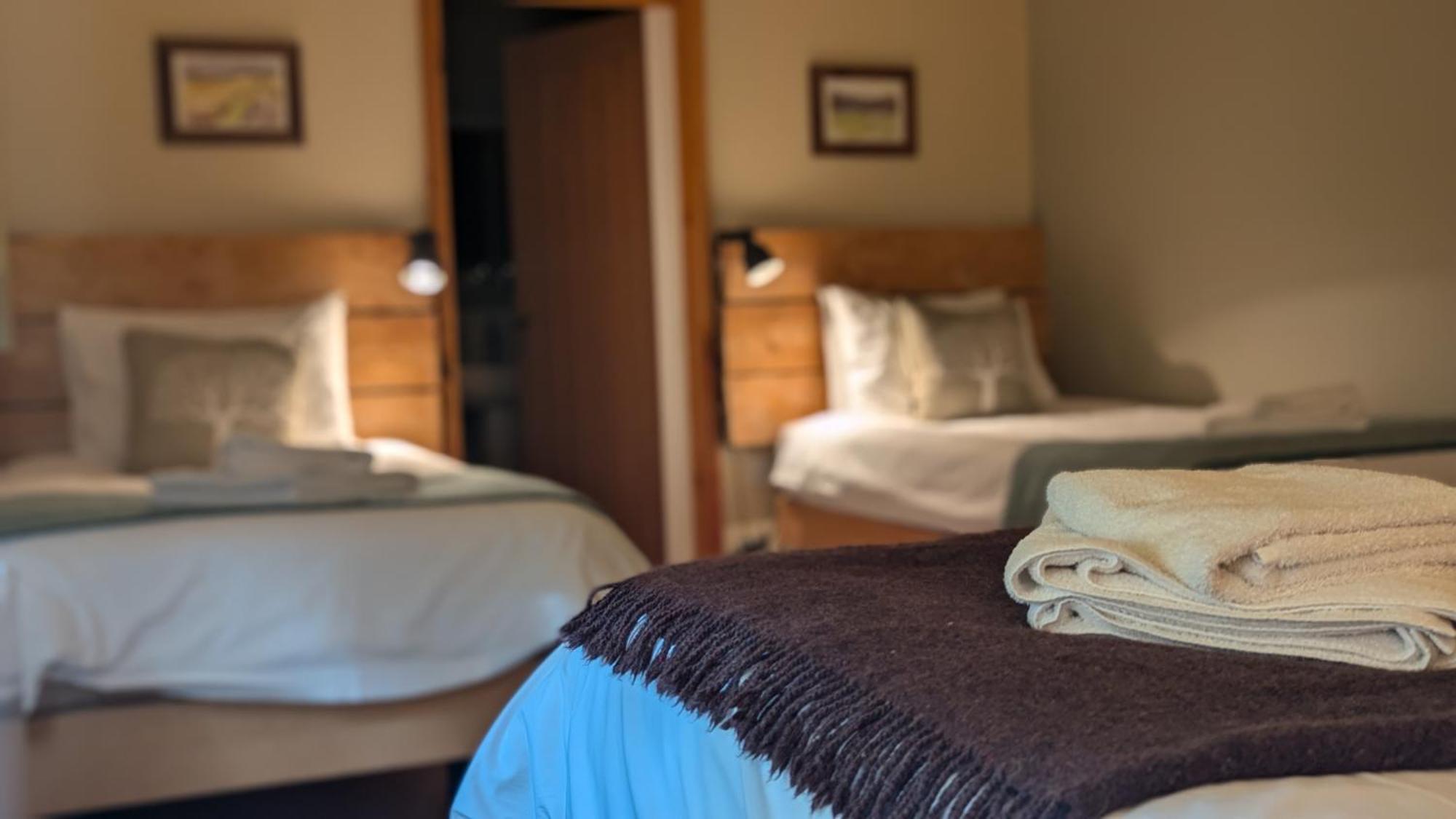 South Downs Eco Lodge & Camping East Meon Экстерьер фото